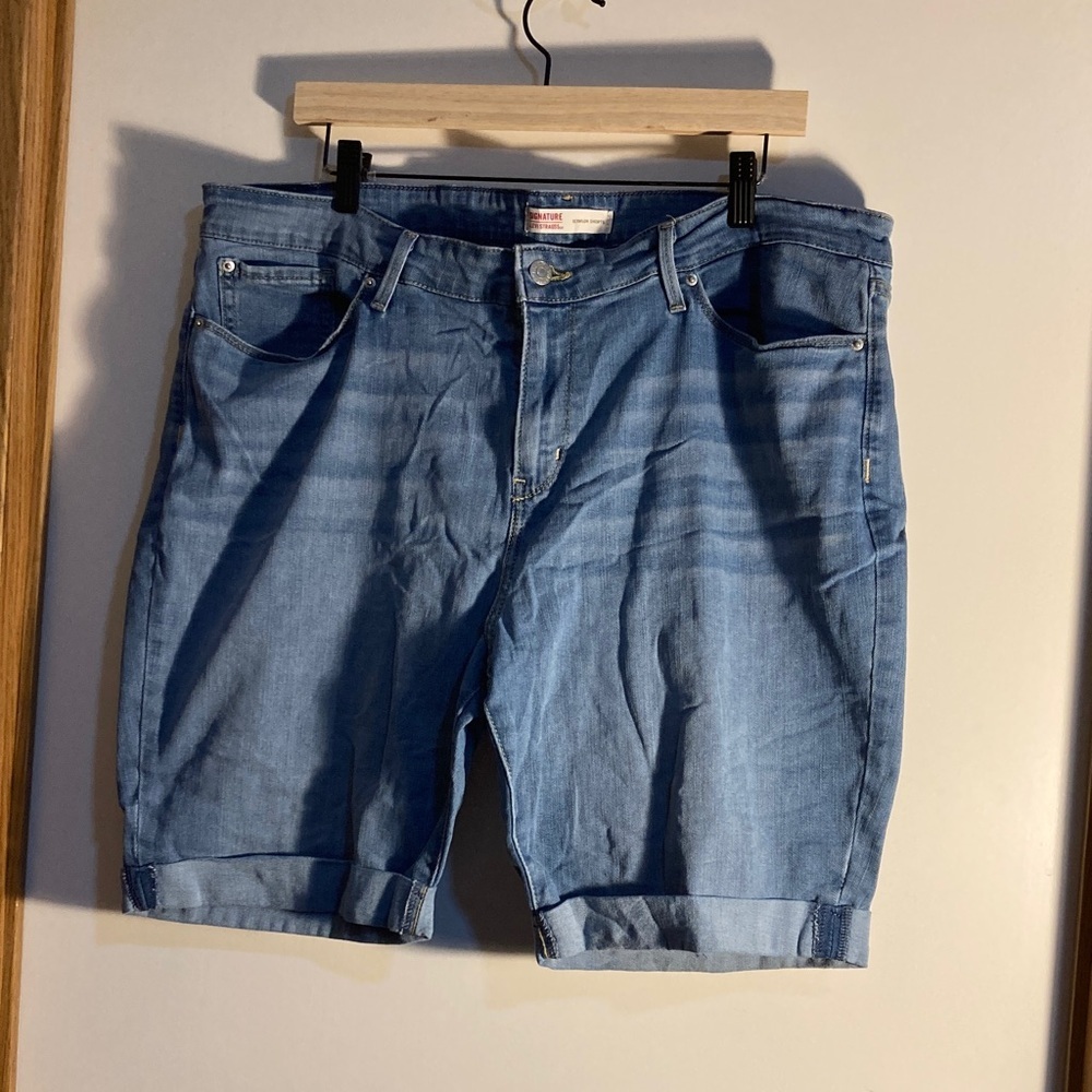 Signature by‎ Levi Strauss Light Blue Jean Shorts
